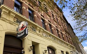 Homeplanet Hostel